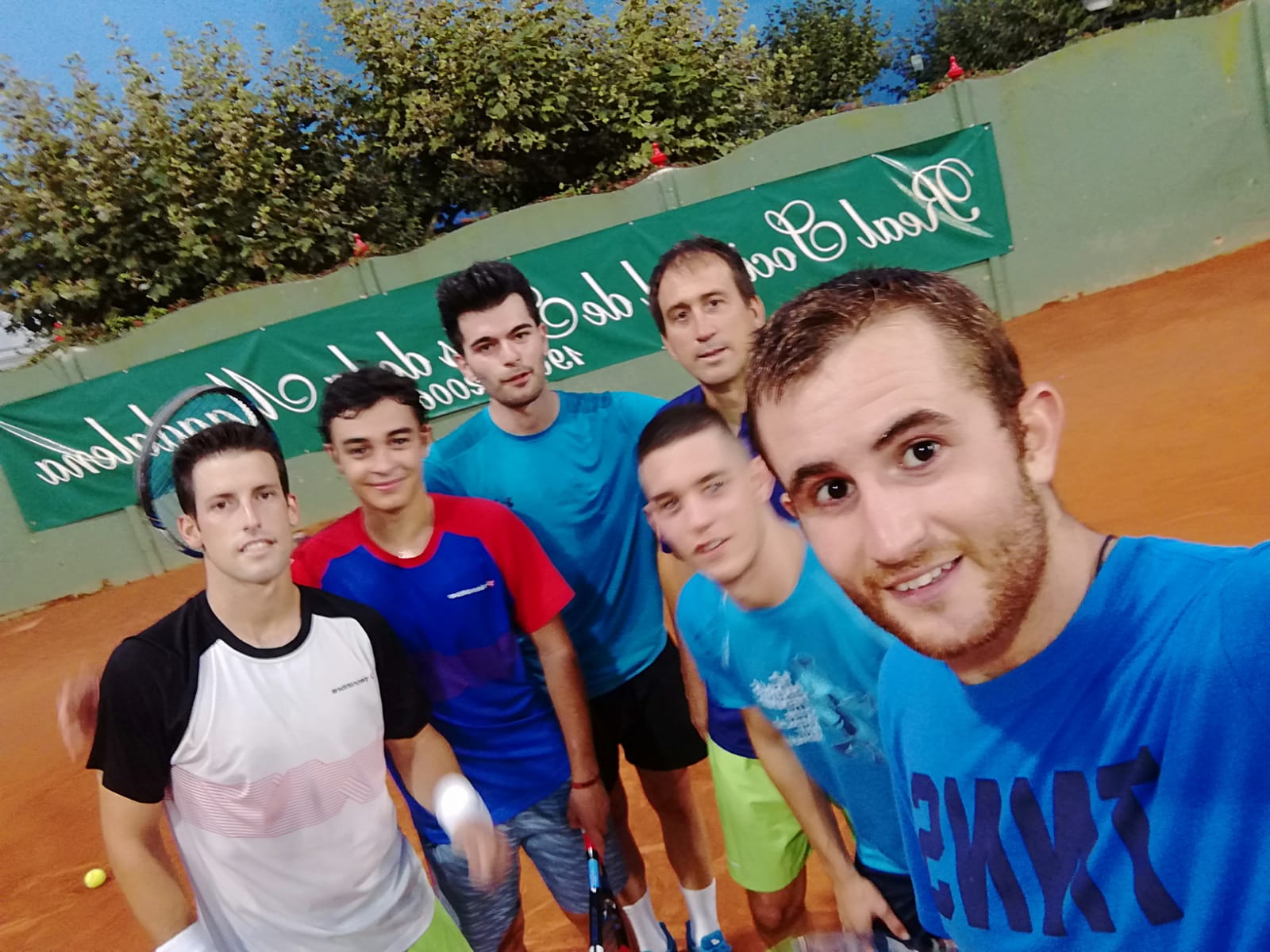 f144cde6-6a24-4792-a960-dd7e65c463c4